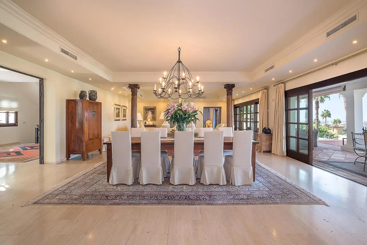 Villa Sildavia Estepona Spain